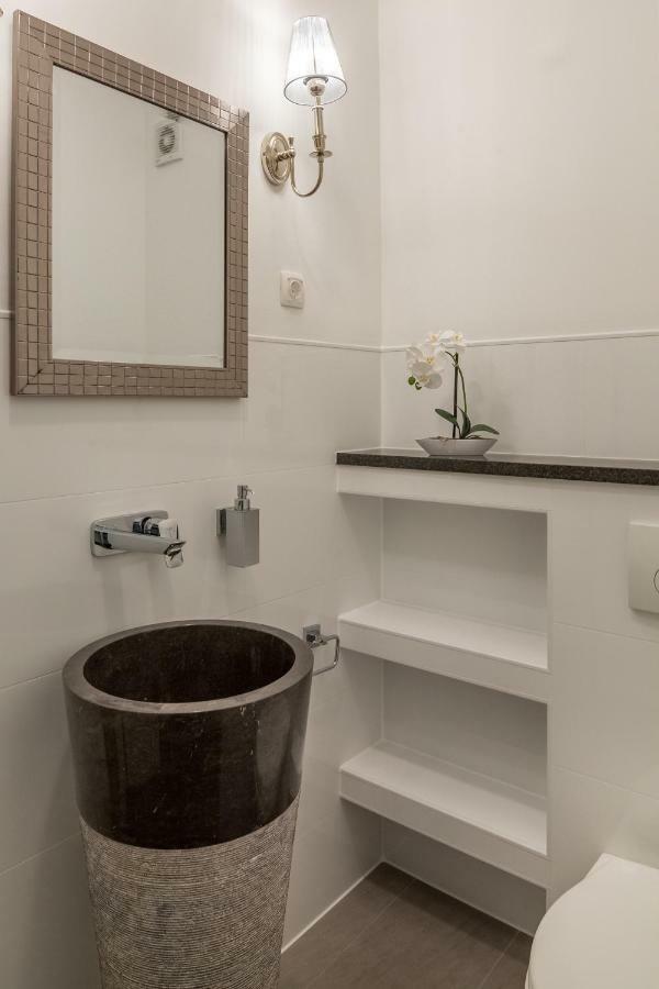 Apartments Villa Lux Дуги Рат Екстериор снимка
