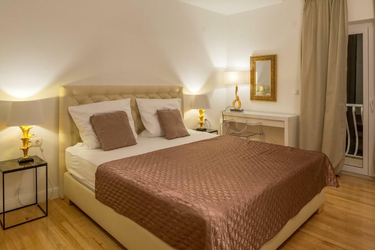 Apartments Villa Lux Дуги Рат Екстериор снимка