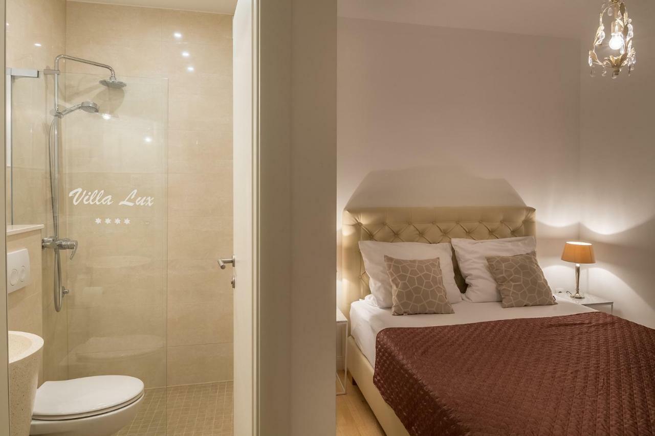 Apartments Villa Lux Дуги Рат Екстериор снимка