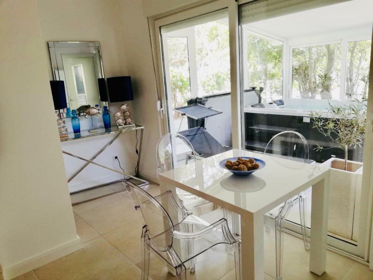 Apartments Villa Lux Дуги Рат Екстериор снимка
